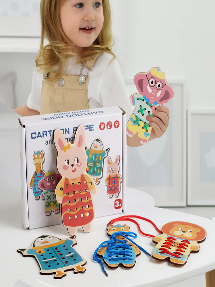 ビジーボード モンテッソーリおもちゃ 幼児用 感覚 就学前学 - Montessori Wooden Busy Board Toddler のレビューと価格